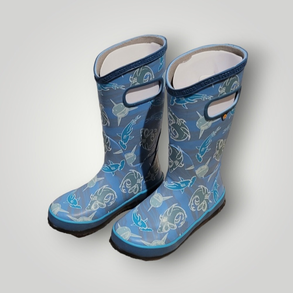 BOGS Rain Snow Boots Puddle BT Shark Size 2 - 100% Waterproof New in box Blue